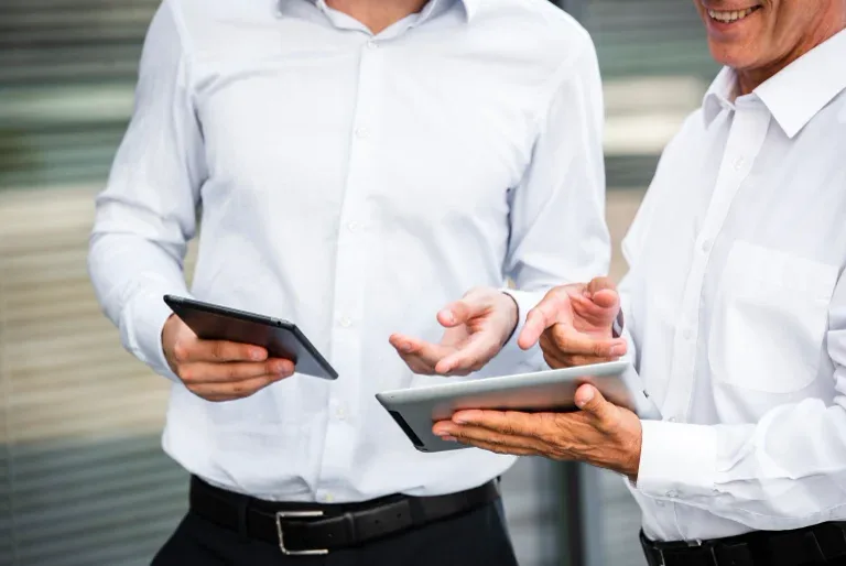 Prêts sur salaire vs prêts rapides : principales différences pour les Canadiens