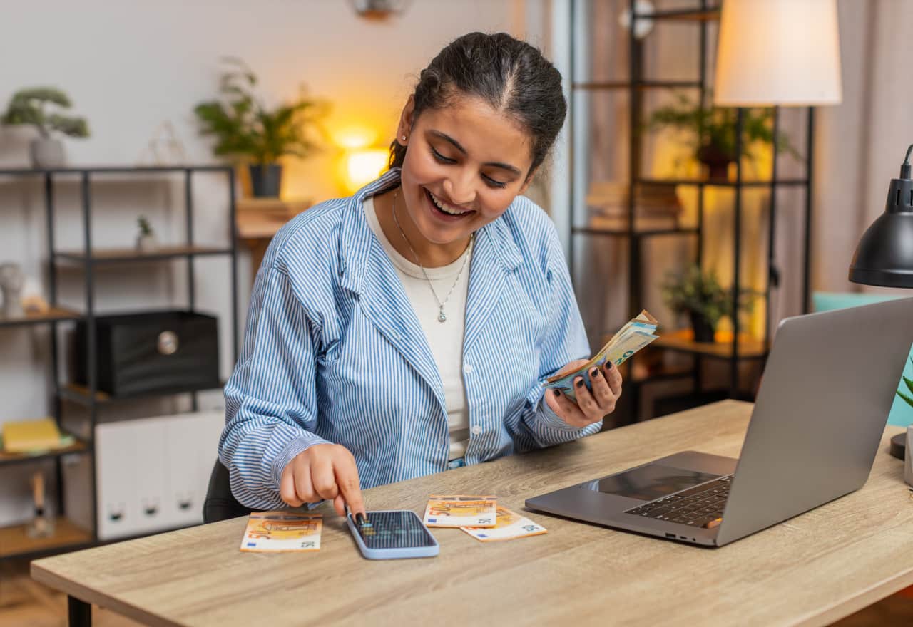 Thumbnail Picture of Easy Loan Options for Immigrants in Canada Build Credit from Scratch by Nova Cash